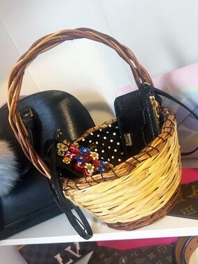 Authentic Dolce & Gabbana ULTRA RARE RUNWAY Rattan Agnese Basket Bag
